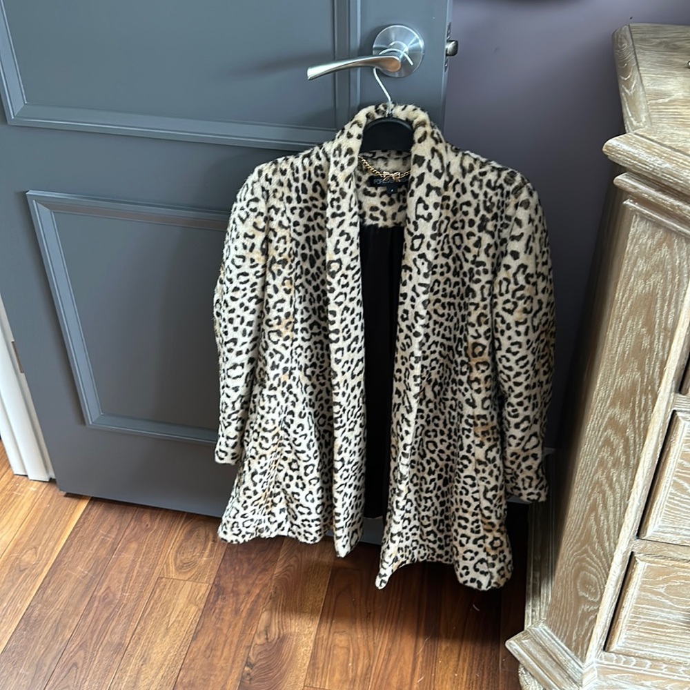 Forever new coat size 6